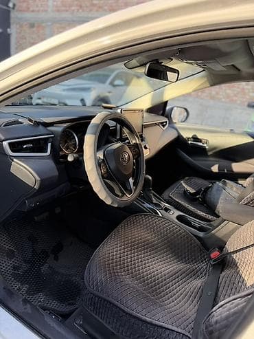 Унаа сатуу: Toyota Corolla: 2023 г., 1.2 л, Автомат, Бензин, Седан — 5