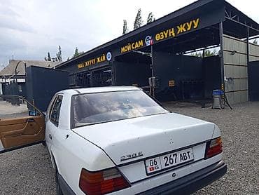 мерседес 124 рул: Mercedes-Benz W124: 1988 г., 2.3 л, Кол менен иштөөчү, Бензин, Седан — 3