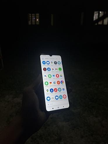 iphone 15 max: POCO C40 — смартфон на MIUI Global 13.0.25 (для POCO) на базе Android — 2