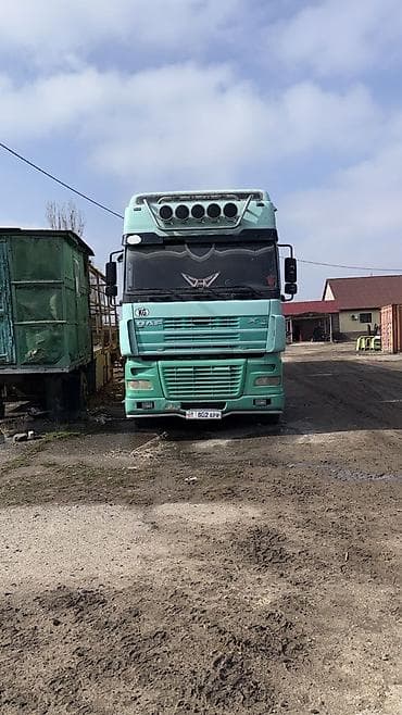 Тягач, DAF, Тентованный