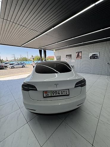 электромобил авто красовер: Tesla Model 3: 2023 г., Автомат, Электромобиль, Седан — 4