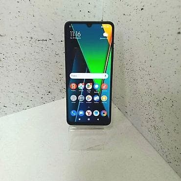 iphone 4: Poco C75, Б/у, 256 ГБ, цвет - Золотой, 1 SIM, 2 SIM — 2