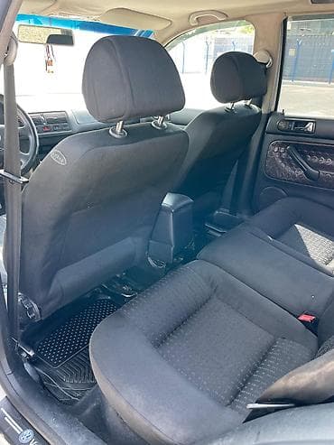 colf 2: Volkswagen Golf Variant: 2002 г., 1.6 л, Механика, Бензин, Универсал — 8
