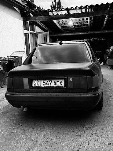 Audi 100: 1991 г., Механика, Седан