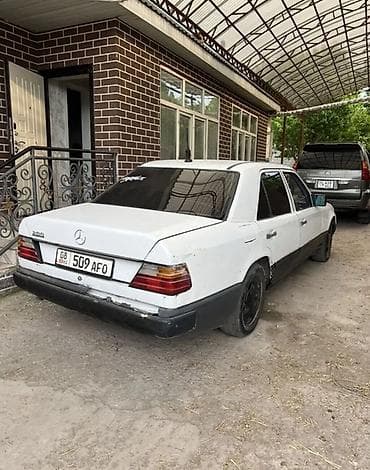 мерс 124 продаю: Mercedes-Benz W124: 1986 г., 2 л, Бензин, Седан — 3