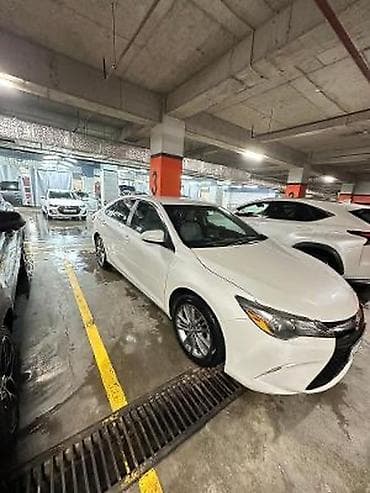 Транспорт: Toyota Camry: 2015 г., Автомат, Седан — 2