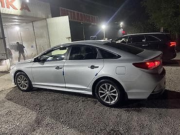 Hyundai Sonata: 2021 г., 2 л, Автомат, Газ, Седан — 2