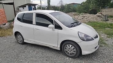 2 8: Honda Fit: 2003 г., 1.3 л, Автомат, Бензин, Хэтчбэк — 1