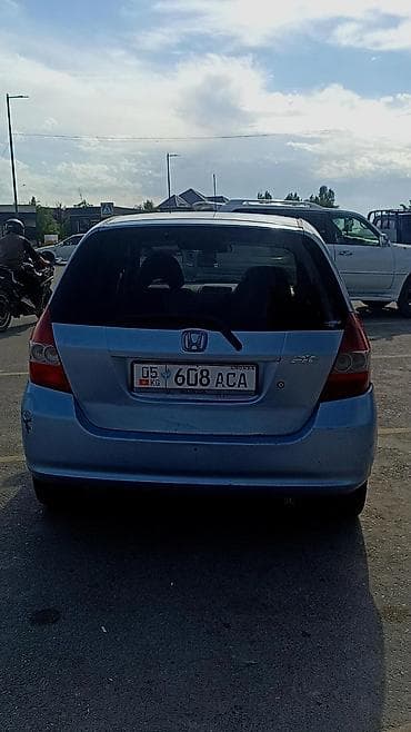 бампер jazz: Honda Fit: 2003 г., 1.3 л, Автомат, Бензин, Хэтчбэк — 2