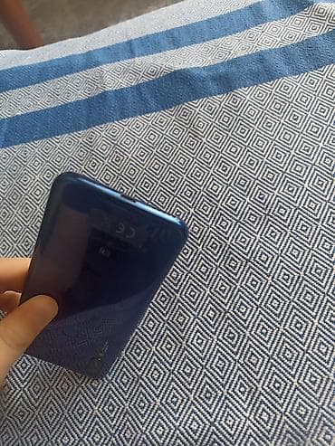 Redmi, Redmi 7, Б/у, 64 ГБ, цвет - Синий, 2 SIM — 4