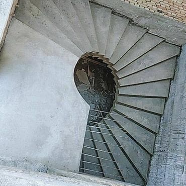 битон: Бетонная лестница Для дома, Форма лестницы: Много-маршевая — 1