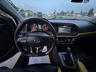 передний бампер спада: Hyundai Avante: 2018 г., 1.8 л, Автомат, Бензин, Седан — 9