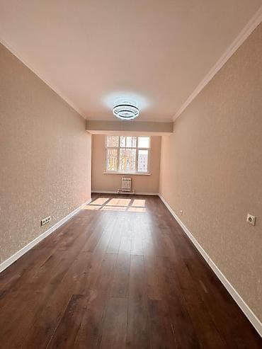 osh flat: 2 комнаты, 56 м², 1000 мелочей (Карпинка) Элитка, 5 этаж, Косметический ремонт — 2
