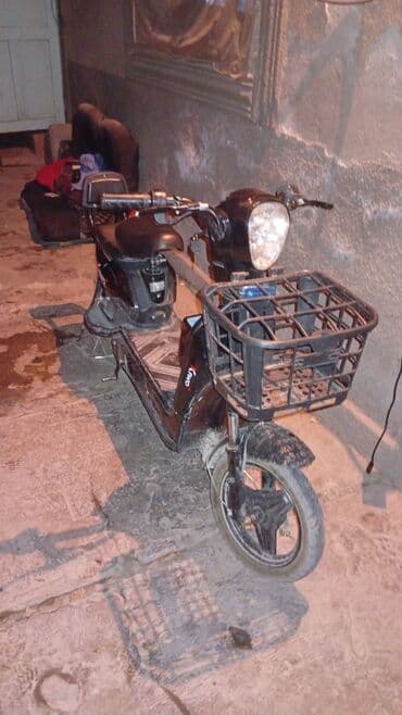 скутеры водные: 15 000 5 километров хватит полный заряд 1 штук эле аккумулятор год — 3