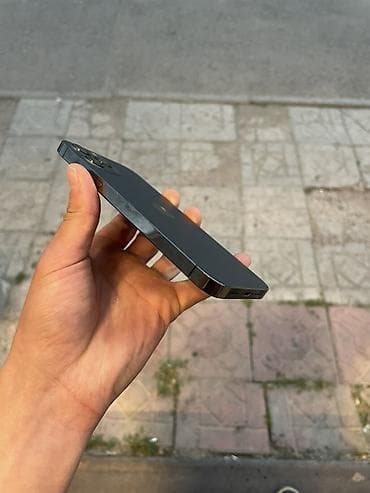 iphone 17 pro max kg: IPhone 12 Pro, Б/у, 128 ГБ, Графит, Кабель, 80 % — 4