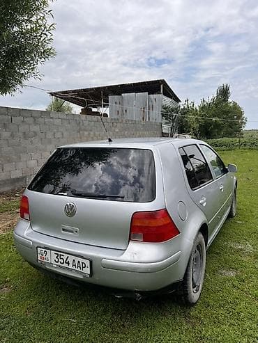 Транспорт: Volkswagen Golf: 2001 г., 2 л, Автомат, Газ, Хэтчбэк — 5