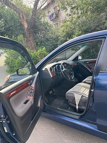 нужен универсал: Toyota Matrix: 2003 г., 1.8 л, Автомат, Бензин, Хэтчбэк — 10