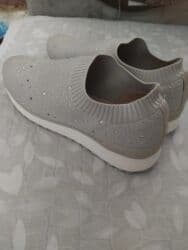 Атайын кийим: Кроссовкалар, 38, 39, Caprice, Колдонулган, түсү - Боз, Өзү алып кетүү — 30