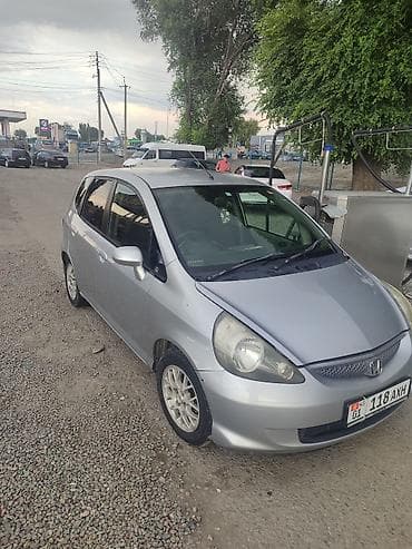 Honda Fit: 2001 г., 1.3 л, Вариатор, Бензин, Хэтчбэк