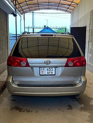 Транспорт: Toyota Sienna: 2007 г., 3.5 л, Автомат, Газ, Вэн/Минивэн — 4