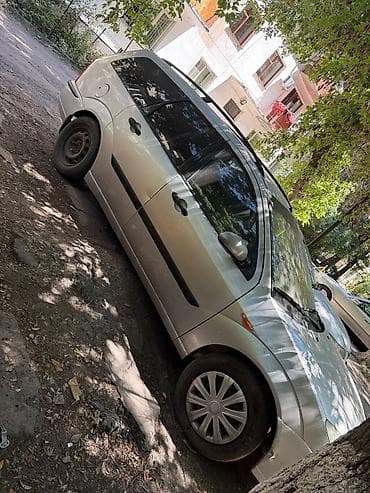 Продажа авто: Ford Focus: 2003 г., 1.6 л, Механика, Бензин, Универсал — 2