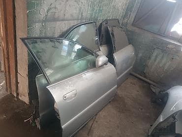 audi a7: Запчасти кузова Audi A4А4(2004–2011), цвет серебристый (код близок к — 4