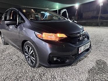 малометражки авто: Honda Fit: 2019 г., 1.5 л, Вариатор, Бензин, Хэтчбэк — 2