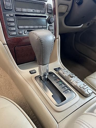 Унаа сатуу: Toyota Progres: 2003 г., 2.5 л, Автомат, Бензин, Седан — 10