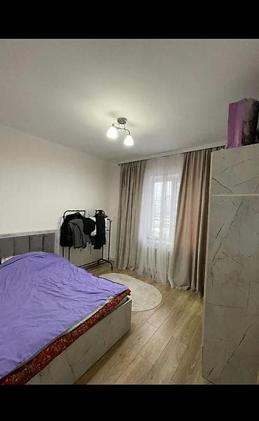 1 bedroom: 3 комнаты, 80 м², 106 серия, 8 этаж — 9