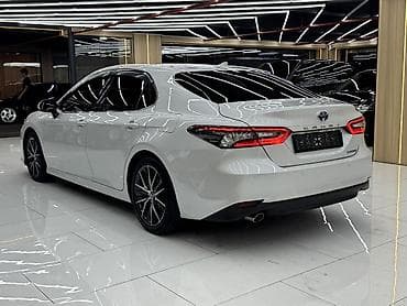 crown 2018: Toyota Camry: 2021 г., 2.5 л, Автомат, Гибрид, Седан — 10