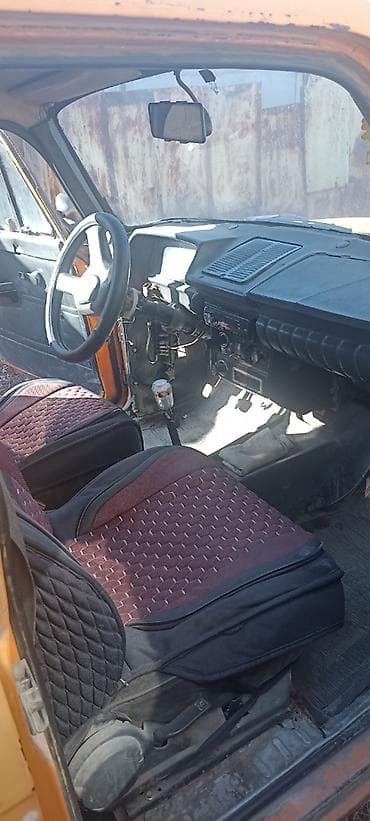 Продажа авто: Москвич 412: 1985 г., Механика, Бензин, Седан — 6