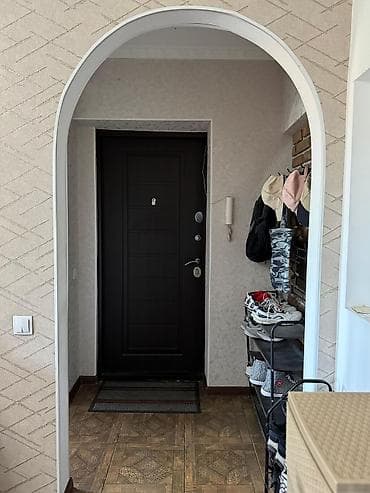 3 комнаты, 76 м², Цум Индивидуалка, 5 этаж, Косметический ремонт