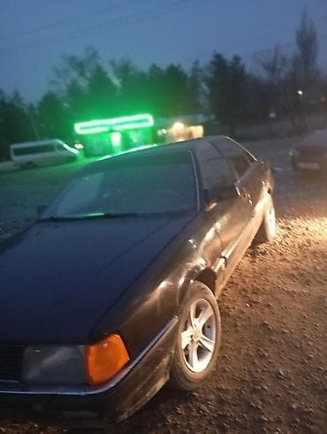 Audi: Audi 100: 1991 г., 2.3 л, Механика, Бензин, Седан — 6