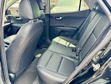 карасаев: Kia Stonic: 2017 г., 1.6 л, Автомат, Дизель, Кроссовер — 5