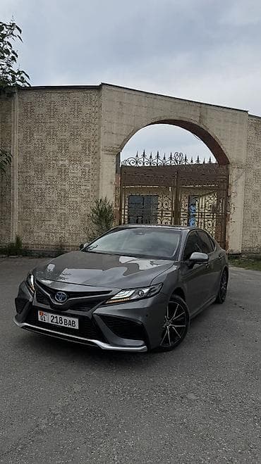 Унаа сатуу: Toyota Camry: 2022 г., 2.5 л, Вариатор, Гибрид, Седан — 1
