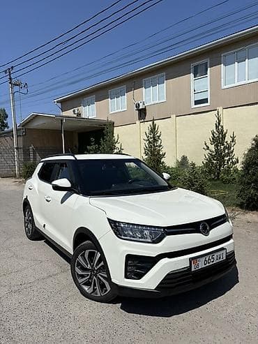 портер 2 салон: Ssangyong Tivoli: 2020 г., 1.6 л, Автомат, Дизель, Кроссовер — 1