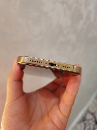 Техника и электроника: IPhone 16 Pro Max, Б/у, 256 ГБ, Золотой, Кабель, 93 % — 3