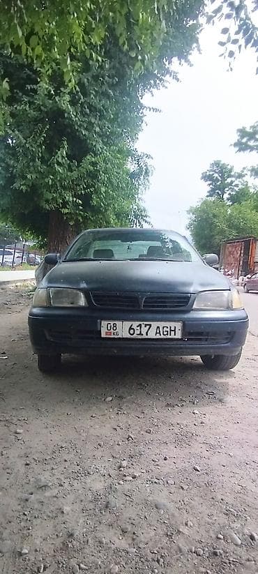 camry 2020: Toyota Camry: 1993 г., 1.6 л, Механика, Бензин, Седан — 2