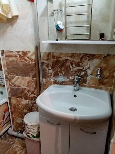 Кыймылсыз мүлк: 2 бөлмө, 70 м², Ортоңку Джал 106-серия жакшыртылган, 4 кабат, Евро оңдоо — 6