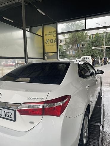 Унаа сатуу: Toyota Corolla: 2019 г., Автомат, Бензин, Седан — 4