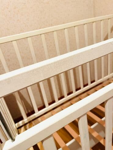 спальные гарнитуры ош: Манеж из дерева 
Состояние хорошее 
Качается — 3