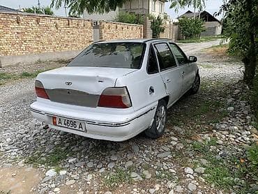 ravon r 3: Daewoo Nexia: 2005 г., 1.5 л, Кол менен иштөөчү, Бензин, Седан — 4