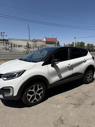 Renault Captur: 2020 г., 1.9 л, Автомат, Бензин, Кроссовер