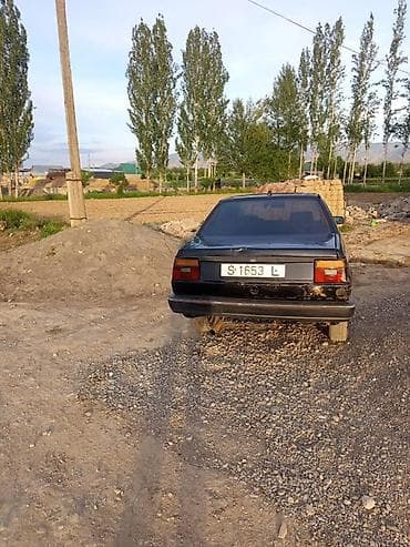 corolla 2016: Volkswagen Jetta: 1988 г., 1.3 л, Механика, Бензин, Седан — 4