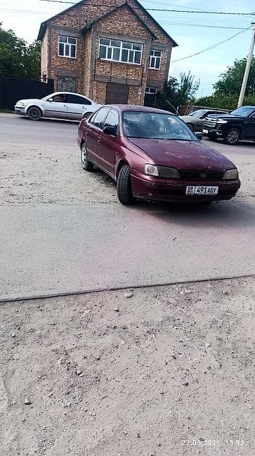 кia k3: Toyota Carina E: 1994 г., 1.6 л, Механика, Седан — 2