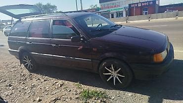 Volkswagen: Volkswagen Passat Variant: 1993 г., 1.8 л, Бензин, Универсал — 10