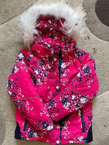 Жынсылар жана шымдар: Продаю зимню курту оочень теплый пару раз одета и стоит почти новый — 1