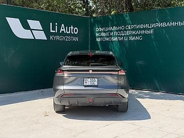 азия пелес: Changan : 2025 г., 1.5 л, Автомат, Электромобиль, Кроссовер — 3