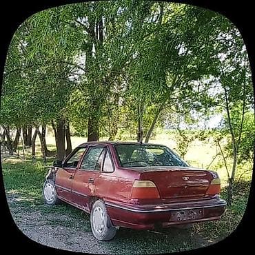 mazda axela: Daewoo Nexia: 2007 г., Седан — 2