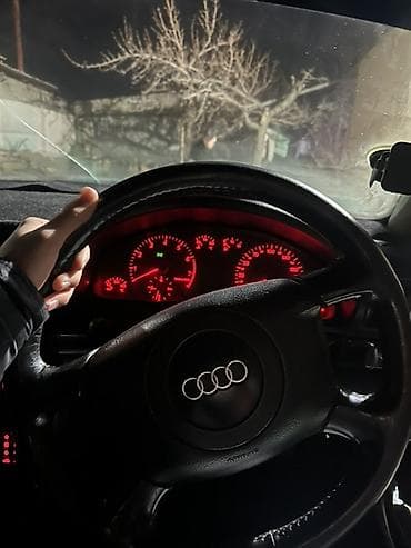 ГБЖ: Audi а 4 обьем2.8 куатро — правый руль, салон с деревянными вставками — 6